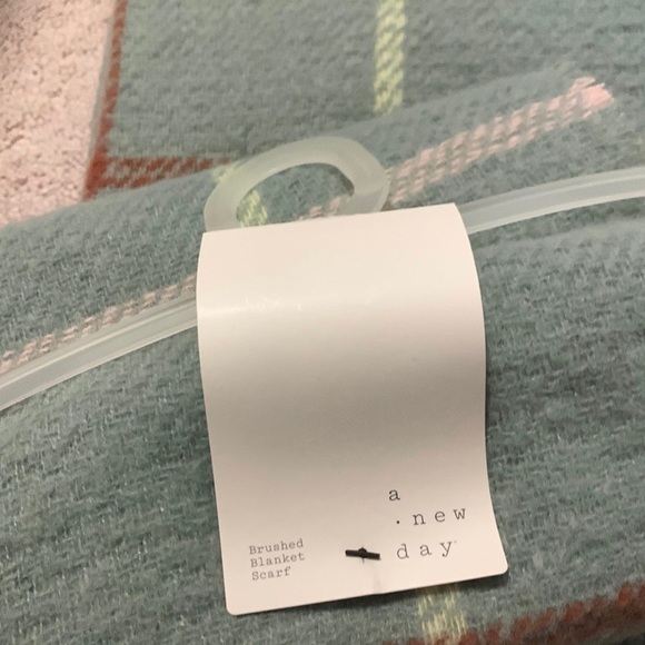 NEW brushed blanket scarf. A new day. Beautiful plaid. - Picture 2 of 6